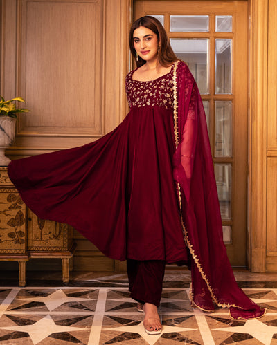 Nargi Wine Embroidered Velvet Suit Set