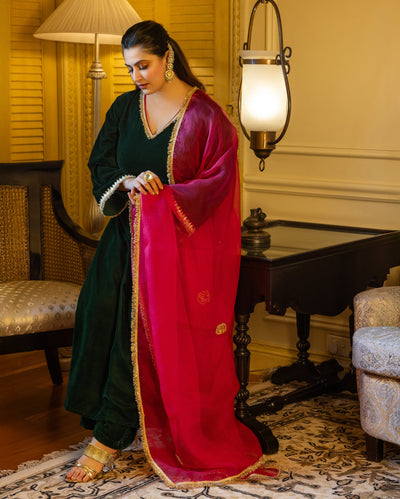 Nargis Green Solid Velvet Suit Set