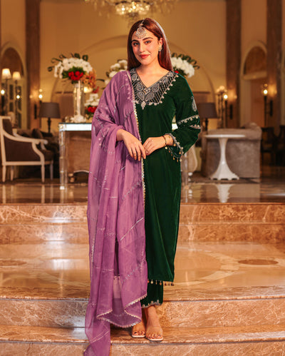 Alaric Green Embroidered Velvet Suit Set