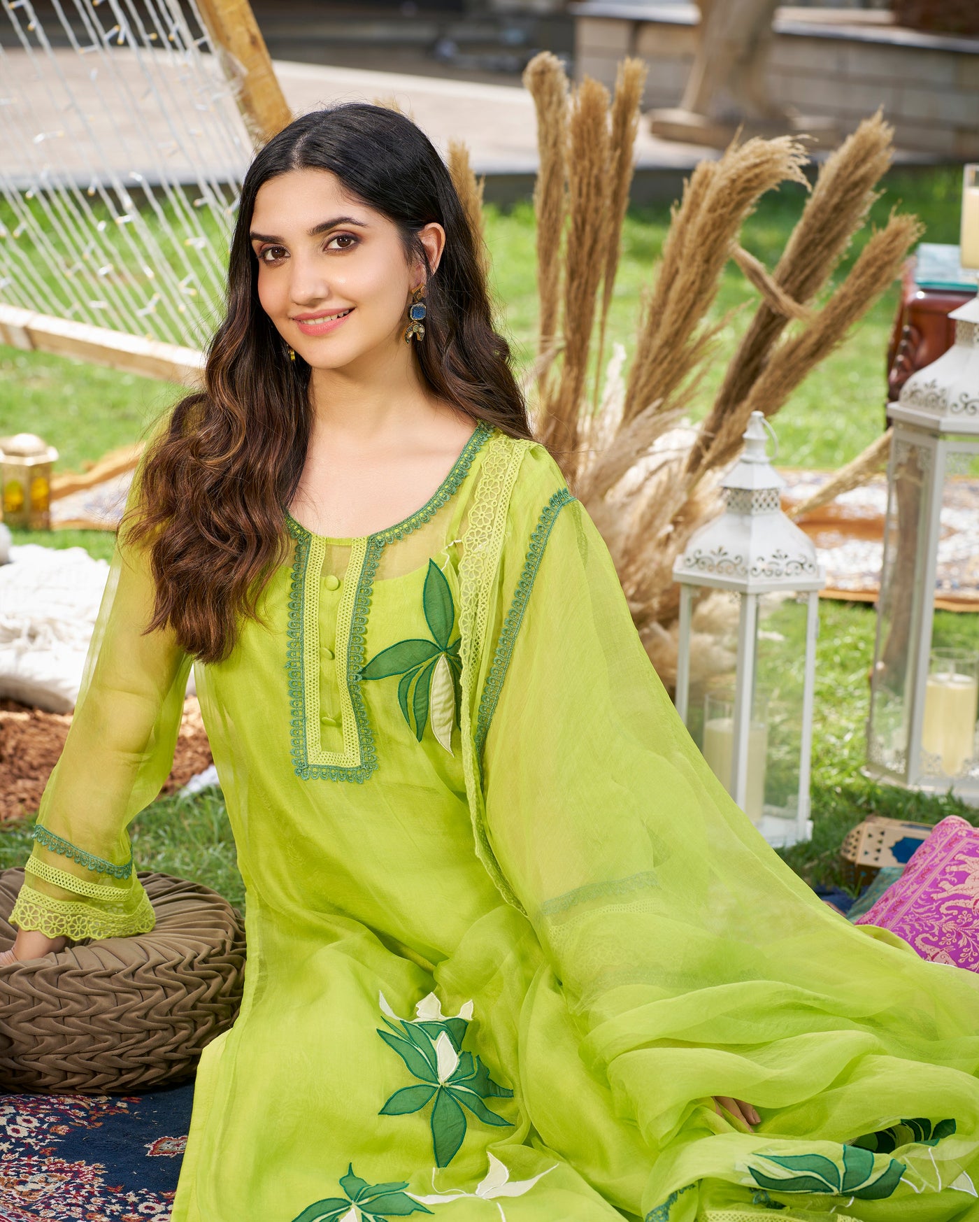 Daai Neon Green Applique Organza Kurta Set